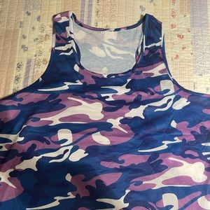 Camo tank